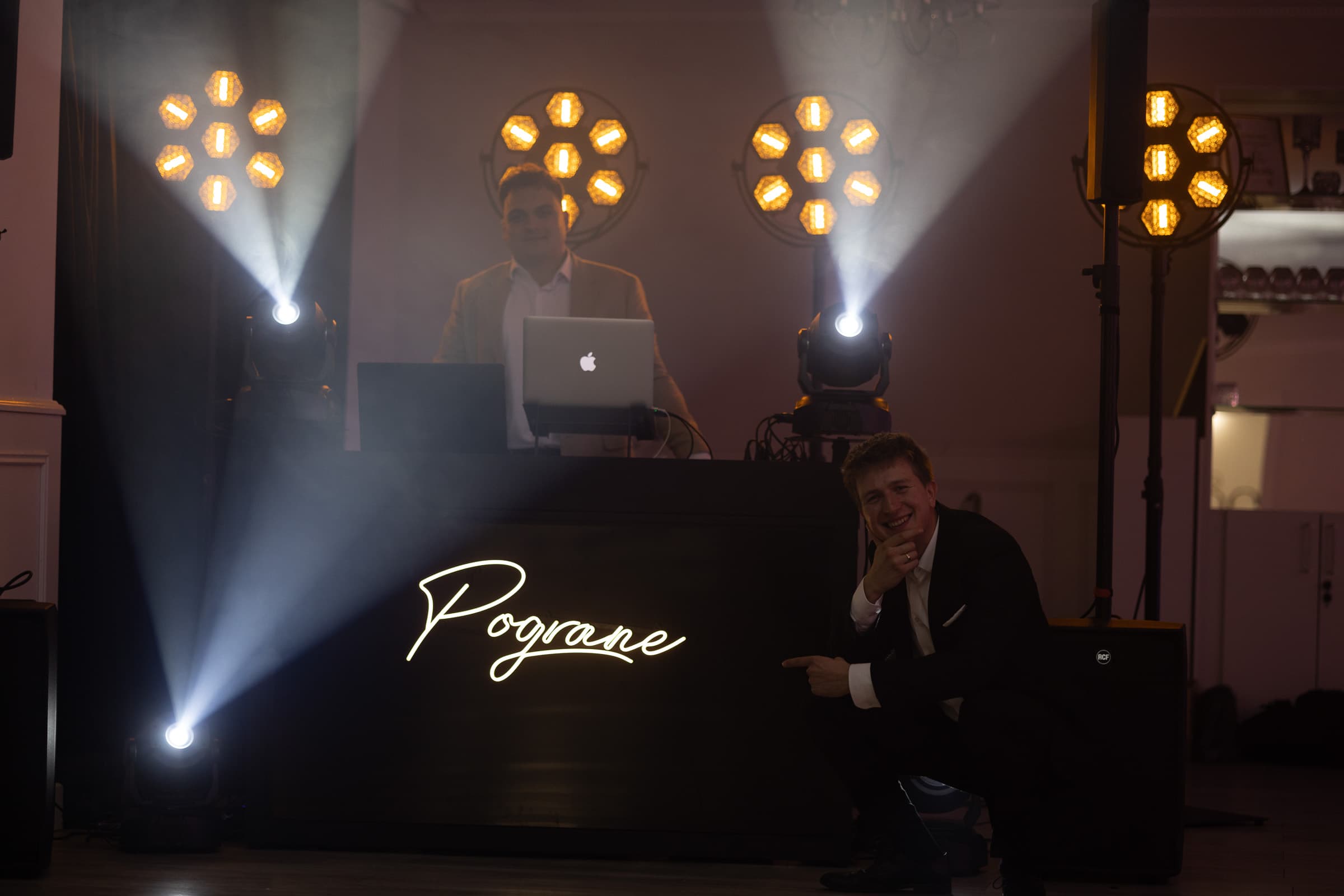 wesele@f8media.pl 4